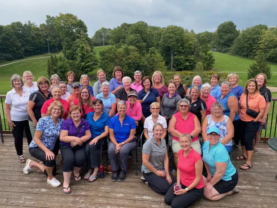 Ladies-league-group-shot (2)